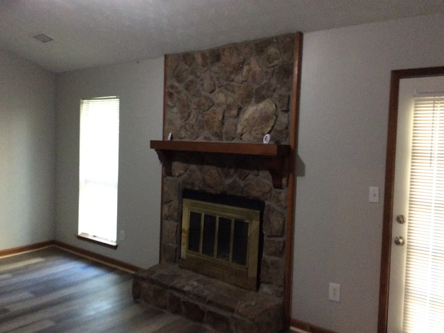 3 bed, 2.0 bath, $1,575 — Photo 2
