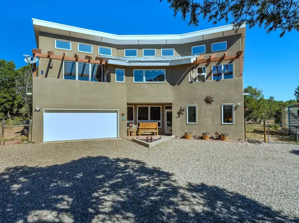 10 Camino De Avila, Tijeras, NM 87059