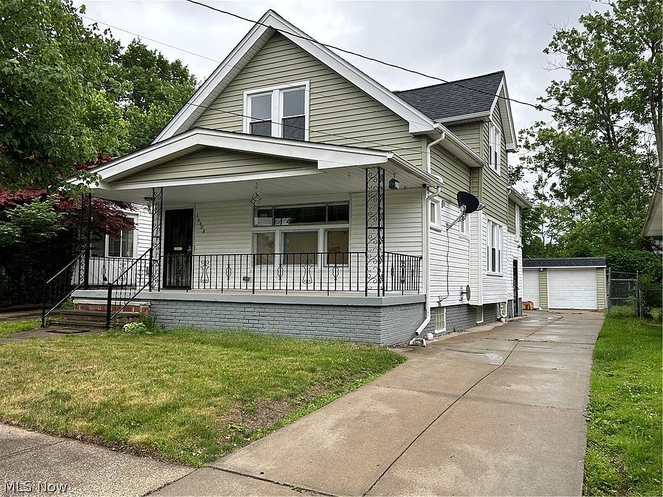 1st image of 16608 Glenpark Ave