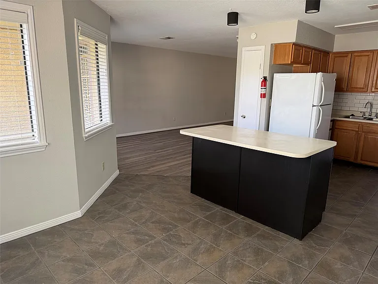 6107 Snug Harbor Blvd #L11 — Photo 9