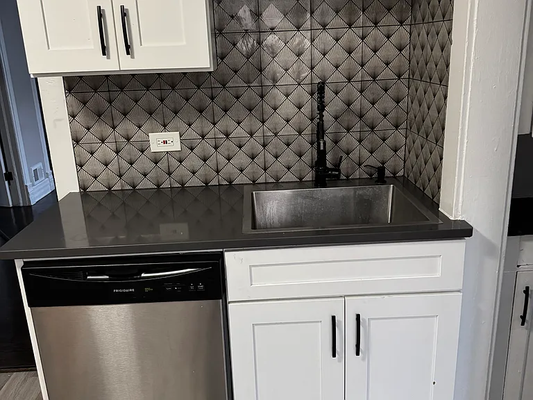 518 Chestnut St #2 — Photo 1