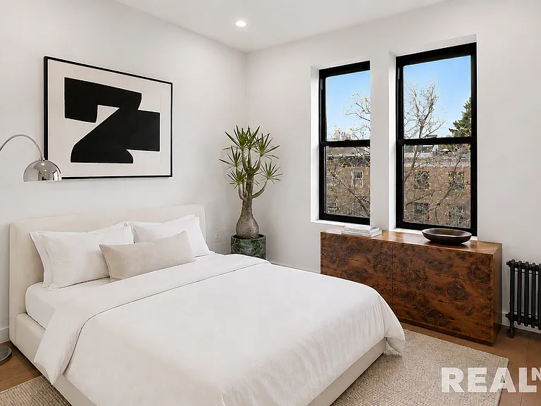 19 Wyckoff St #23 — Photo 8