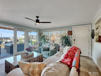 903 S 281st Street, Des Moines, WA, 98198