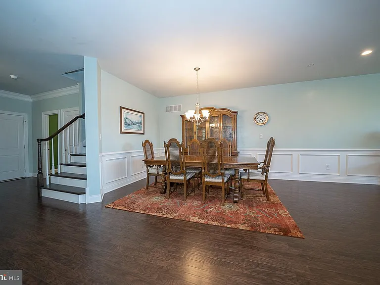 3701 Parris Blvd — Photo 18