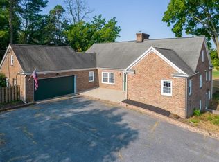 655 Keezletown Rd, Harrisonburg, VA 22802