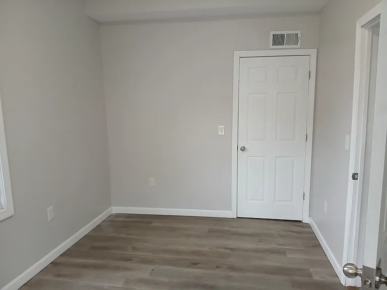 93 Summit St #4 — Photo 6