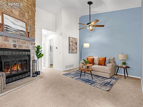 4th image of 3676 Queen Anne Way