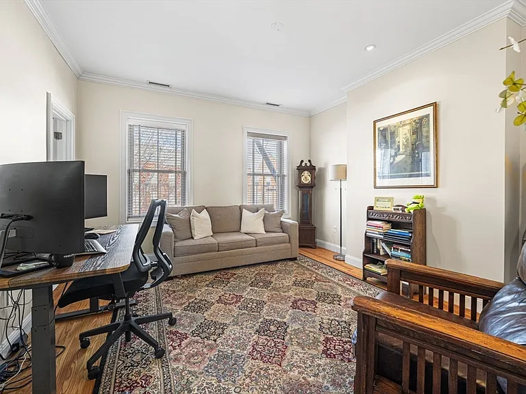 59 Rutland St #3 — Photo 16