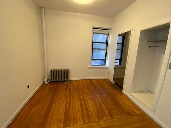 2nd image of 214 W 92nd St #4B