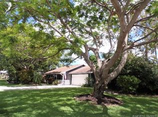 2044 NE 24th St, Jensen Beach, FL 34957