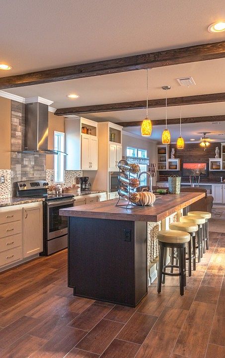 2nd image of 1456 E Philadelphia Ave #390