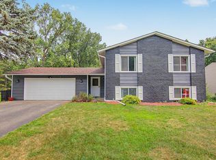 7432 Drew Ave N, Brooklyn Park, MN 55443