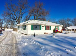 800 W Chicago Rd, White Pigeon, MI 49099