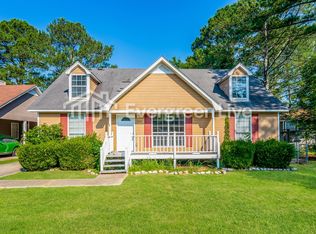 6744 Crossbrook Ln, Pinson, AL 35126