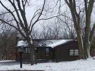 620 Gaslight Dr, Algonquin, IL 60102