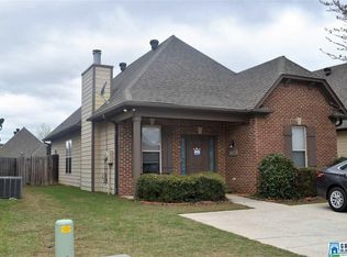 1051 Washington Dr, Moody, AL 35004