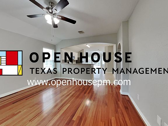 3rd image of 17915 Hollow Hill Ln