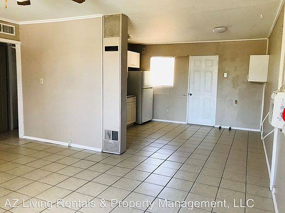 3rd image of 2431 Wallapai Ave