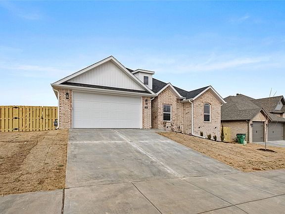 3rd image of 1490 Sessile Oak Way