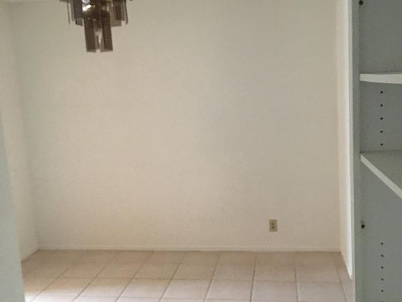 5th image of 327 S Chandler Ave APT B