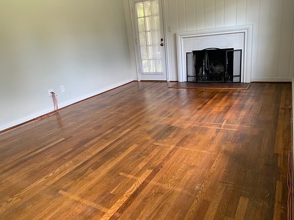2nd image of 1704 Terrell Dr