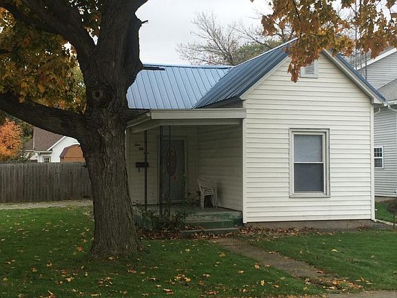 2nd image of 454 S 5th St