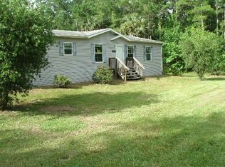10163 NE 7th Ln, Silver Springs, FL 34488