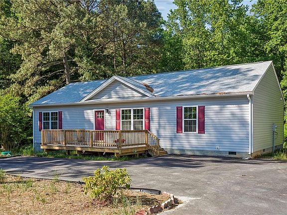 3rd image of 5738 Hickory Fork Rd