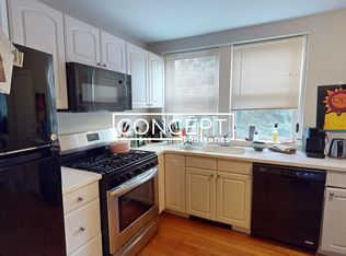 54 Kelly Rd #2LCP, Cambridge, MA 02139