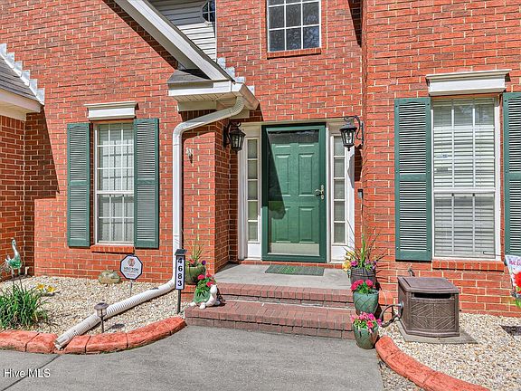 4th image of 4683 Walnut Hill Drive