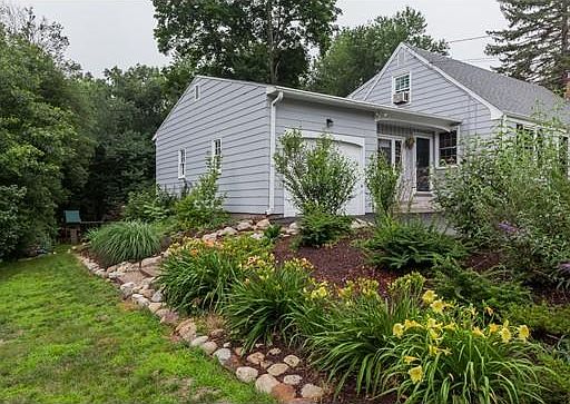 4th image of 12 Bonnieview Dr