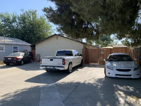 3615 M St, Bakersfield, CA 93301