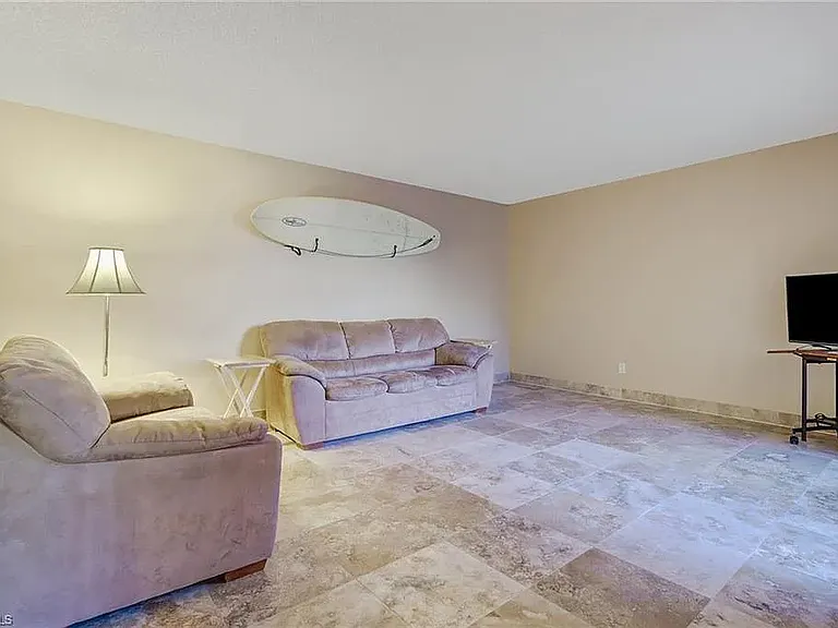 4033 Sandlewood Ln #3 — Photo 17