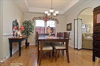 5th image of 509 S Orchard Farms Ave