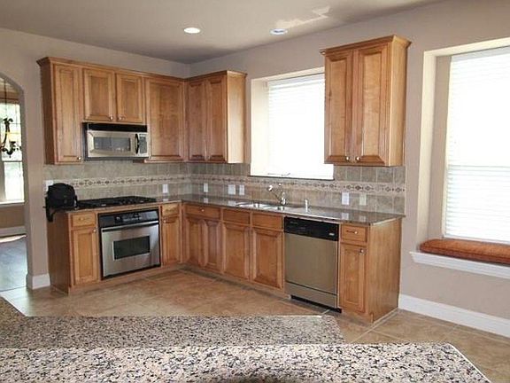 3rd image of 2601 Saint Johns Dr