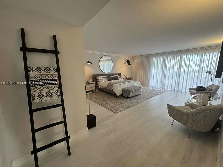 11113 Biscayne Blvd #558 — Photo 9