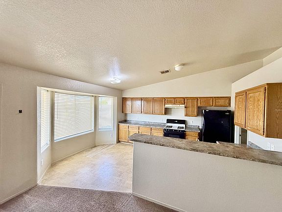 3rd image of 6263 E 42nd St
