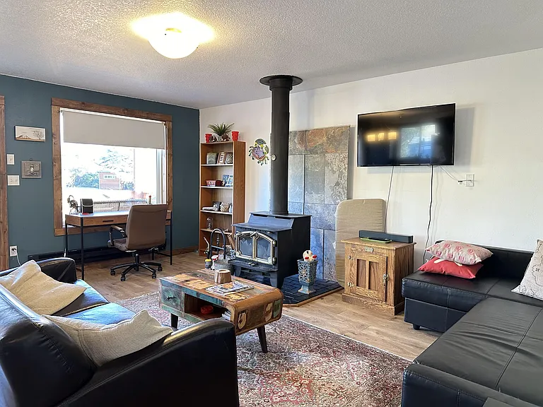 230 Point Brown Ave SE — Photo 6