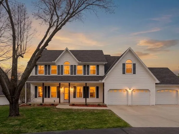 5550 Clare Rd, Shawnee, KS 66226