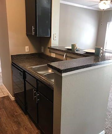 3rd image of 3312 Pine Hurst Trl APT 265