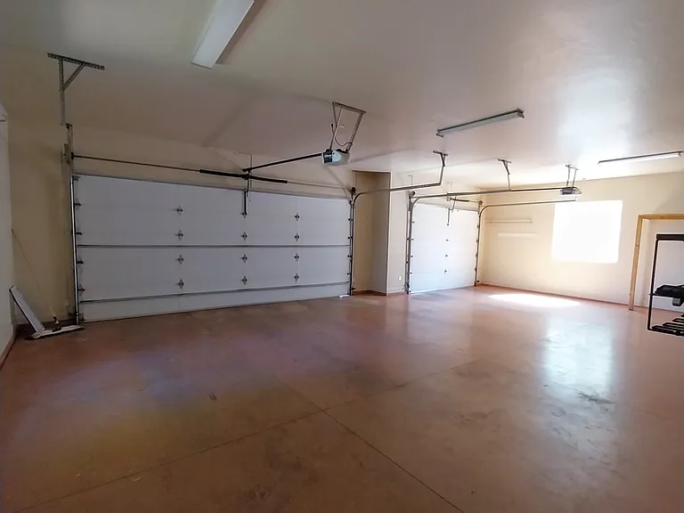 307 W Pebble Dr — Photo 28