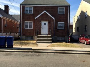 69-71 Windsor St, Bridgeport, CT 06606