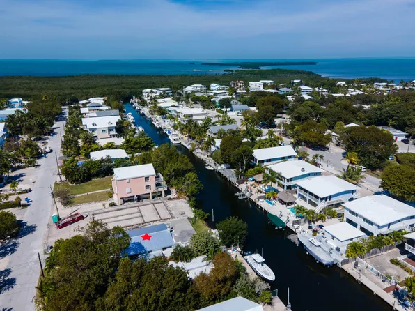 301 Woods Ave, Tavernier, FL 33070