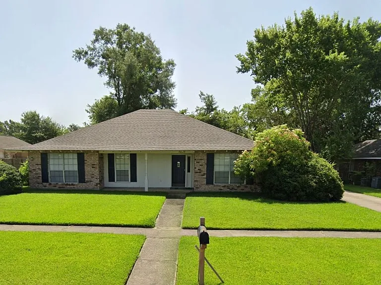 5629 Loranger Dr — Photo 1
