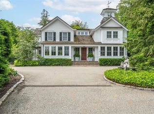 1 Bayville Rd, Locust Valley, NY 11560