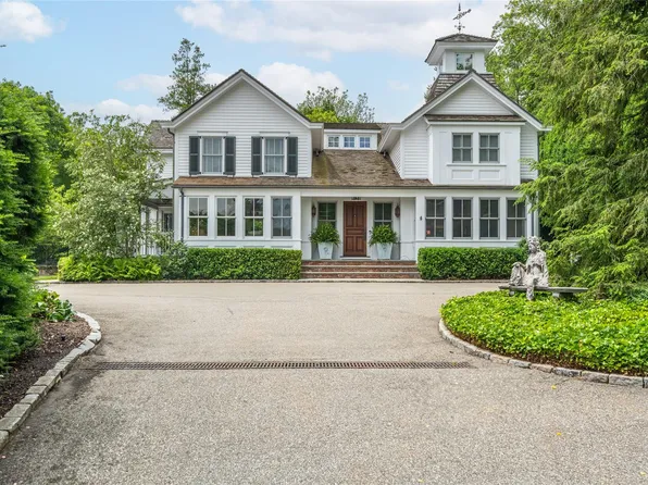 1 Bayville Road, Locust Valley, NY 11560
