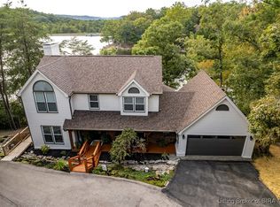 1613 Bayview Dr, Borden, IN 47106