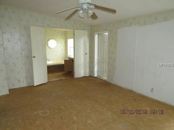 5th image of 1302 Clarkwood Dr
