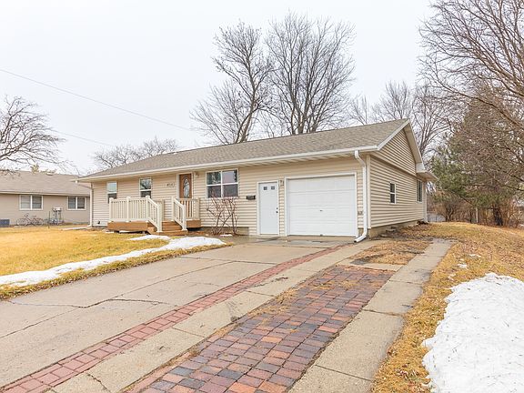 2nd image of 4215 Ontario St
