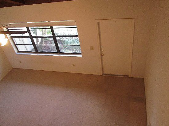 4th image of 2131 N 14th Ave #2131